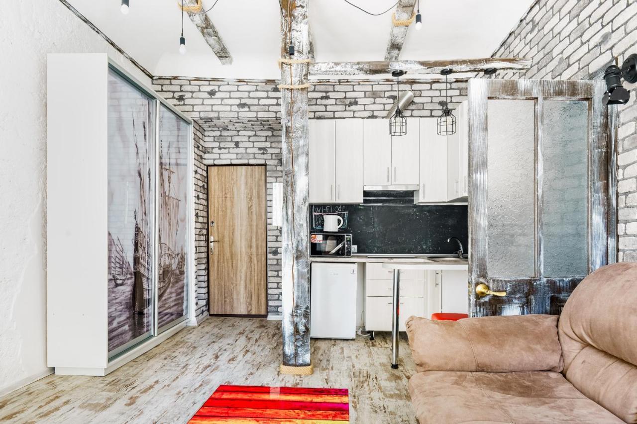 Loft On Mayakovsky 9 Odessa Ngoại thất bức ảnh