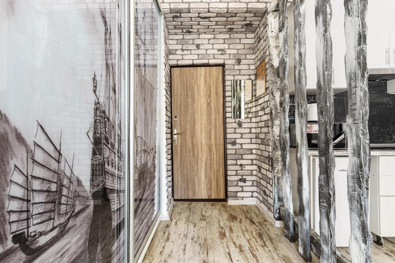 Loft On Mayakovsky 9 Odessa Ngoại thất bức ảnh
